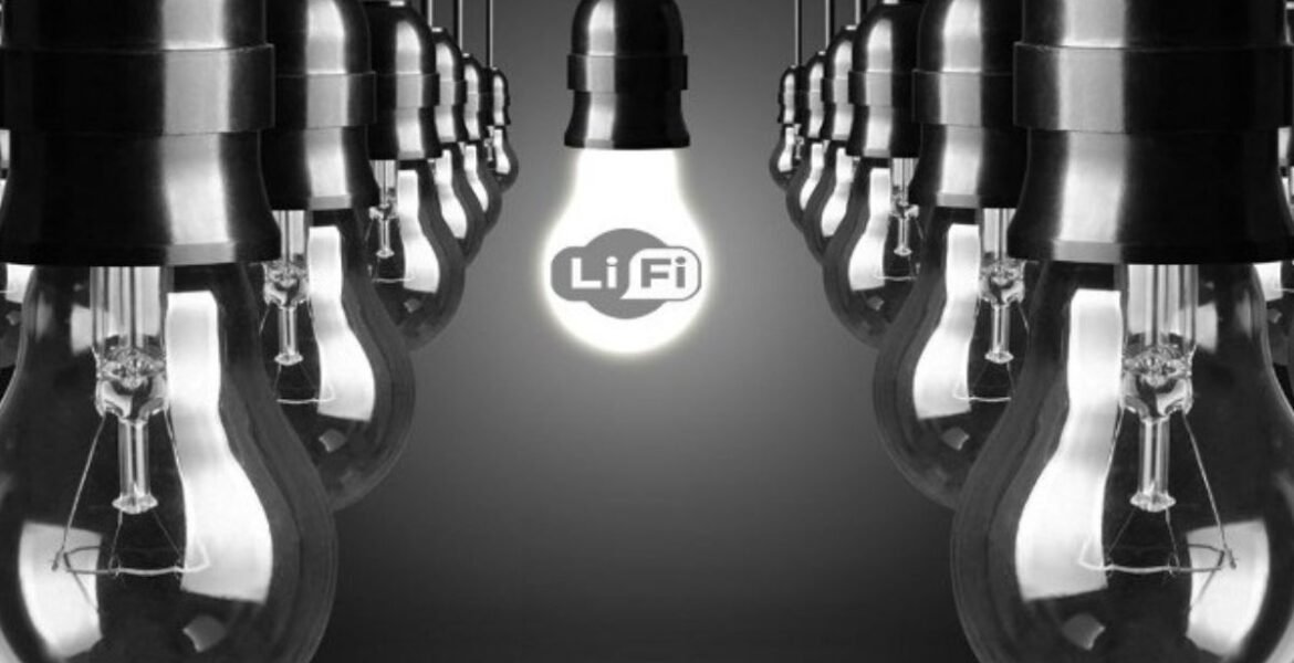 Eco-friendly data transmission in Visible Light Communication